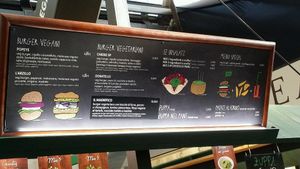 the store at Veg & Veg in Florence