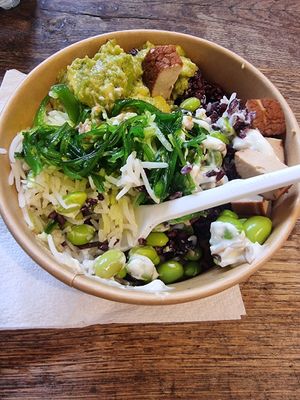 Poke bowl at Veg & Veg in Florence