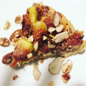 Torta vegan al cioccolato e fichi  at Agriturismo Dongili in Verona