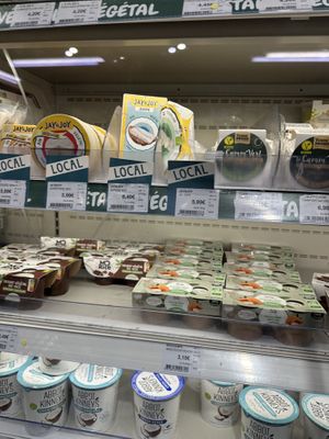   at Naturalia - Sablons in Paris