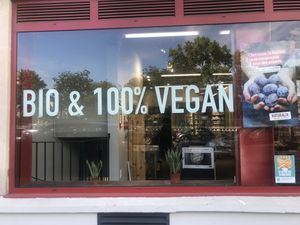 Outside at Naturalia Vegan - Richer in Paris