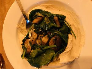 Humus mushrooms and spinach  at Djimalaya in Berlin