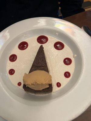 Peanut Butter Cake at Veganized in New Brunswick