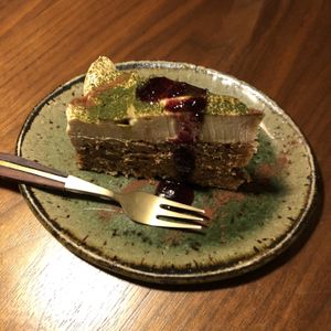 Organic matcha and walnut spelt flour cake! (With dates cream and coconut sugar.) at Hiruneko Shokudou in Itoshima
