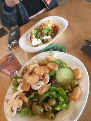 Salade avec les ingrédients vegans at Salad&Co in Villeneuve-dascq