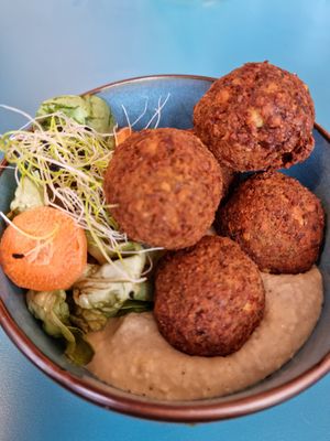 Entrée (Falafels) at Pancake Fever in Caen