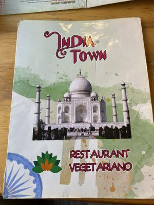 Menu at India Town in Mexico City
