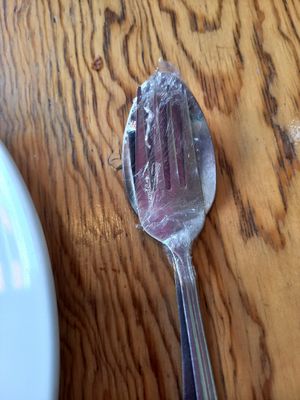 Cutlery wraped in foil 😕👎🏼 at India Town in Mexico City