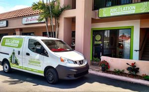We deliver through Ubereats at Juicelation in Naples