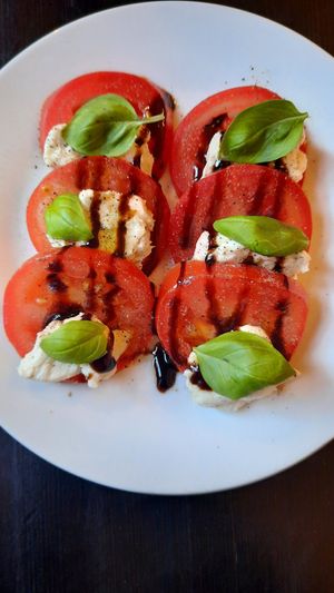 Tomato and cashew mozzarella  at Vistro in Hamburg