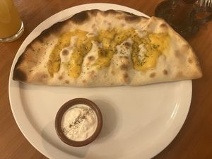 Calzone   at Vistro in Hamburg