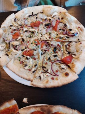 Flammkuchen at Vistro in Hamburg