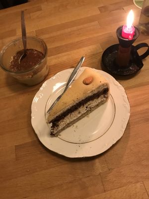 amazing lübecker marzipantorte & tiramisu at Vistro in Hamburg