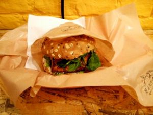 tofu burger at Mango Vegan Street Food - Bracka in Warsaw