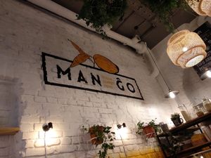 logo at Mango Vegan Street Food - Bracka in Warsaw