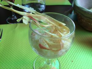 Dessert végan avec noix de coco. Yummm at La Table de Cana in Nimes