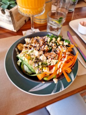 Vegan Bowl at Caos in Ibiza