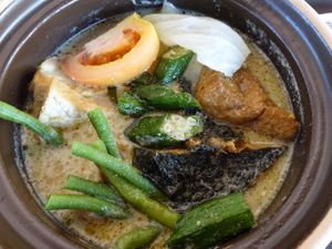 claypot white curry sliced fish at Henry Vegetarian in East Singapore
