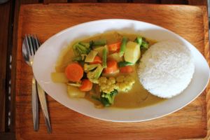 Yellow curry at Lin's Cafe in Savannakhet