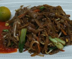 fried kway teow at Jadeite Vegetarian in Central Singapore