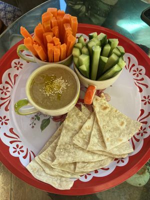 Hummus with vegetables and Pita bread  at Chaba Cafe and Gallery in Koh Yao Noi