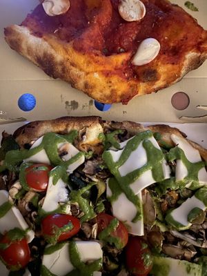 Vegan takeaway - lago verde and marinara   at Pizza Pala Romana in Bangkok