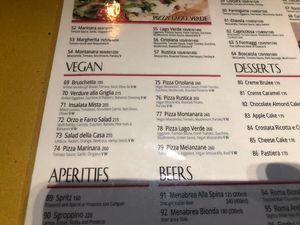 Vegan menu pizzas with vegan mozzarella 💚 at Pizza Pala Romana in Bangkok