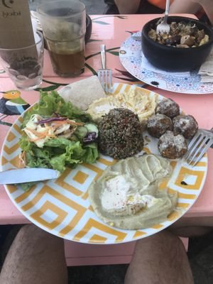 “Tapete Voador" at Istanbul in Paraty