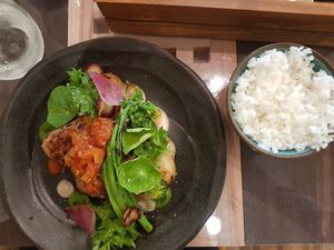 Plato vegano buenísimo!!! Llena mucho!!! at Sekai Cafe - Asakusa in Tokyo