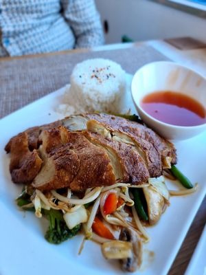 Crispy 'duck' at Veggie Delicious in Bielefeld