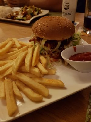 Jackfruit Burger at Veggie Delicious in Bielefeld