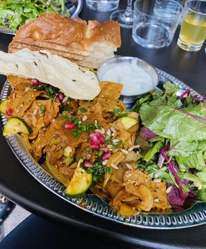 Veganer Döner Teller (Dip nicht vegan!) at Kismet in Munich