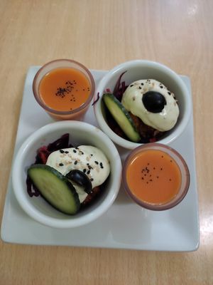  at Yerbabuena - Bordadores in Madrid