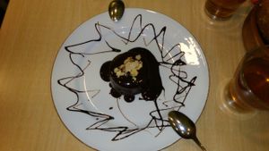 dessert at Yerbabuena - Bordadores in Madrid