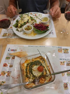 Quesadilla (top) and enchilada at Yerbabuena - Bordadores in Madrid