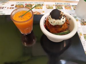 Free tapa / Salmorejo and vegan meatball at Yerbabuena - Bordadores in Madrid