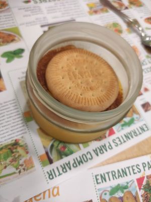 natillas at Yerbabuena - Bordadores in Madrid