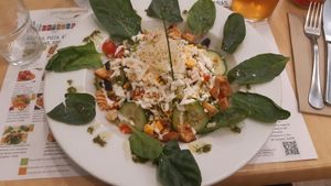 Caesar Salad at Yerbabuena - Bordadores in Madrid