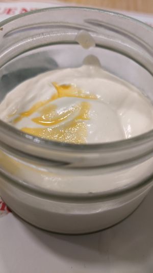 Mousse de maracuya at Yerbabuena - Bordadores in Madrid