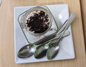 Tiramisú vegano at Yerbabuena - Bordadores in Madrid