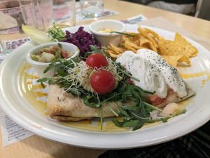 VEGANIZADO Flauta de espinacas, soja, setas, ciruela y nachos con untables at Yerbabuena - Bordadores in Madrid