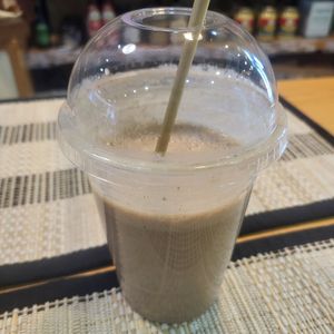 Cacao smoothie at Spicebox Organics - Caine Rd in Hong Kong Island