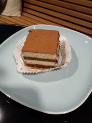 Tiramisu at Gracias Madre Raw Food in Hamburg