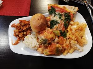 Veganer Brunch bei Tony's, yummy 😋 at Bei Tony - Ellerstraße in Osnabruck