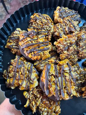 Ginger and dark chocolate florentines at Lost Weekend in Munich