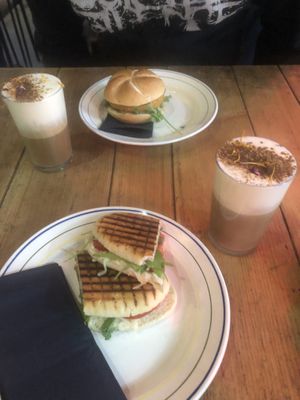   at Lost Weekend in Munich