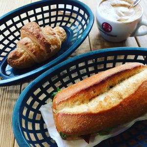 breakfast at lost weekend ❤️❤️ at Lost Weekend in Munich