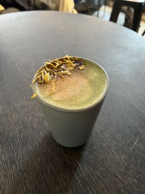 Matcha Latte 🍵   at Lost Weekend in Munich