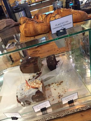 Cakes at Lost Weekend in Munich