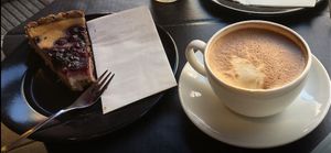 coffee and cake at Lost Weekend in Munich